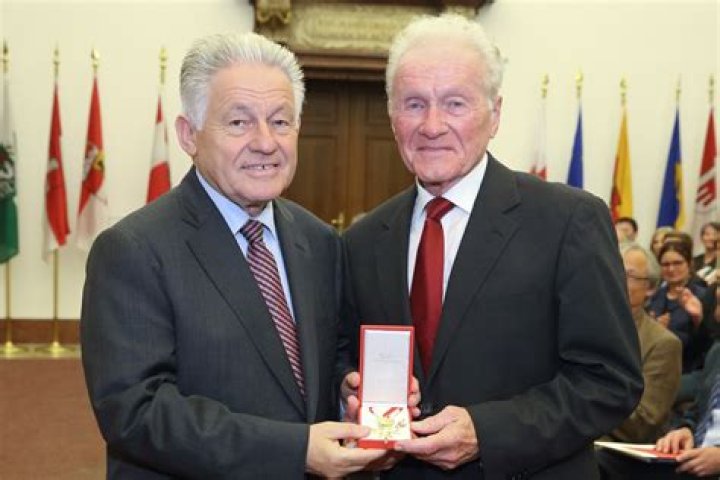Verdienstzeichen f&uuml;r Otto Weinberger Grieskirchen & Eferding