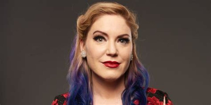 Who Is Amy Allan? The Dead Files Medium Explained Screen Rant