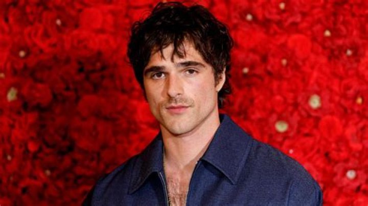 Why John Elordi Is A Rising Star In Hollywood