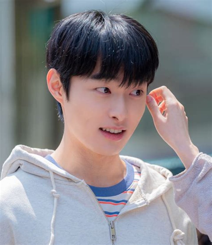 Yoon Chanyoung &mdash; The Movie Database (TMDB)